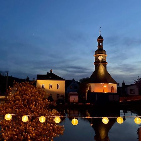 Pension Und Ferienwohnung Am Teich Schleiz Zewnętrze zdjęcie